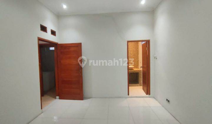 Rumah Bagus Unfurnished SHM di Kurdi, Bandung 1