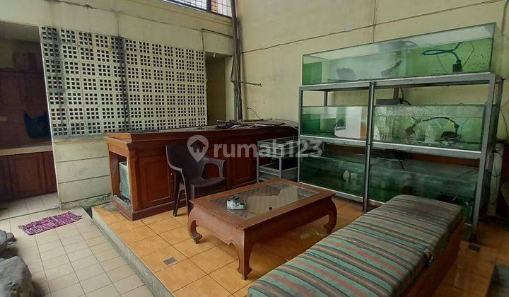 Rumah 2 Lantai Bagus Unfurnished SHM di Mainroad Lodaya, Bandung 1