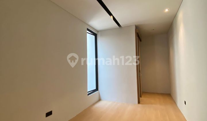 Rumah Bagus Furnished SHM di Taman Holis Indah, Bandung