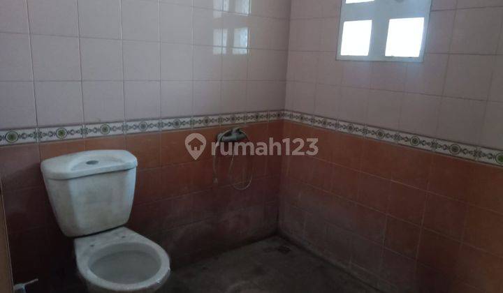 Rumah Bagus Unfurnished SHM di Taman Kopo Indah 2 Cocok Untuk Usaha Dan Tinggal
, Bandung 2