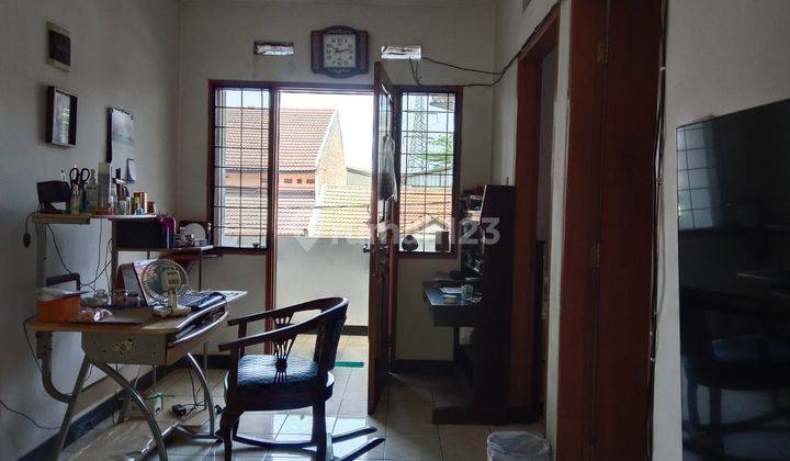 Rumah Bagus Unfurnished SHM di Taman Kopo Indah 2 Cocok Untuk Usaha Dan Tinggal
, Bandung 1