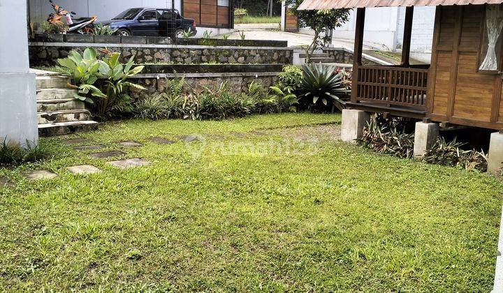 Rumah Bagus Furnished SHM di Villa Trinity, Bandung 1