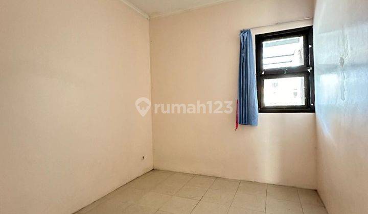 Rumah Bagus Unfurnished SHM di Taman Kopo Indah 3, Bandung 2