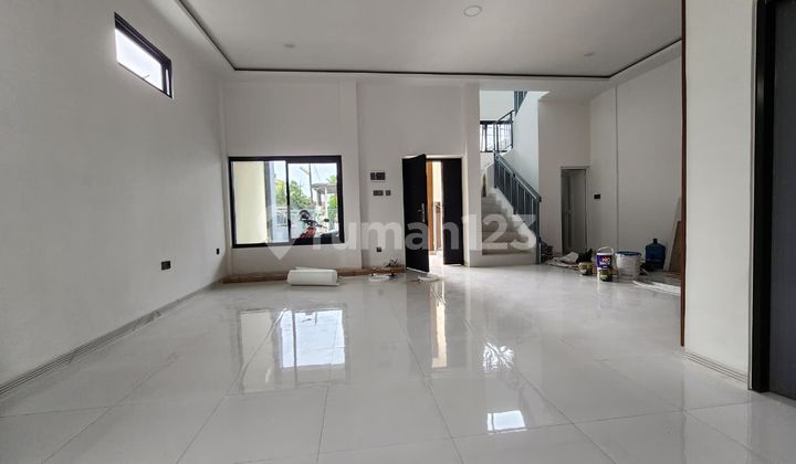 Rumah Minimalis Kopo Permai Area Strategis bisa untuk Usaha