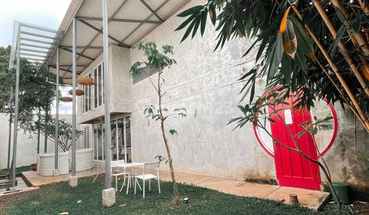 Rumah BAGUS !! Modern Full Furnished (Baru) di Sariwangi 11
