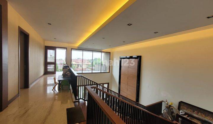 Jual Luxury Home At Setraduta 2