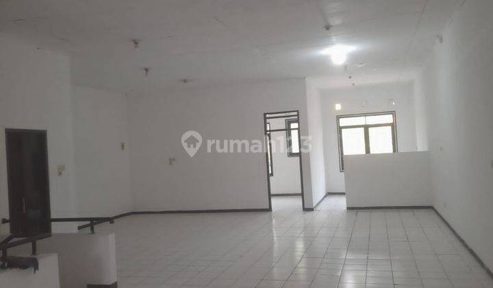 Ruko 2,5 Lantai, Taman Kopo Indah 2 1