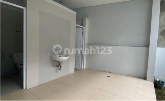 Two-Story Shop House Abdul Rahman Saleh, Also Available for Rent!