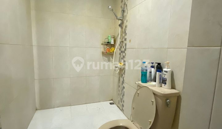 3.5-Story Mekar Wangi House in CCK for Residence/Business 2