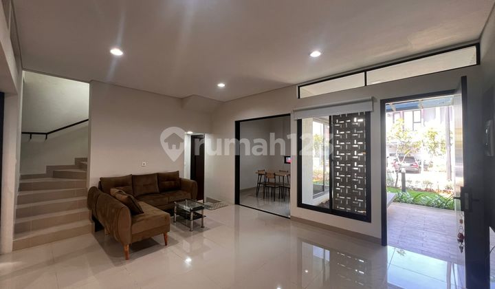 Rumah Full Furnished Summarecon Bandung Cluster Flora Rumah Full Furnished Summarecon Bandung Cluster Flora