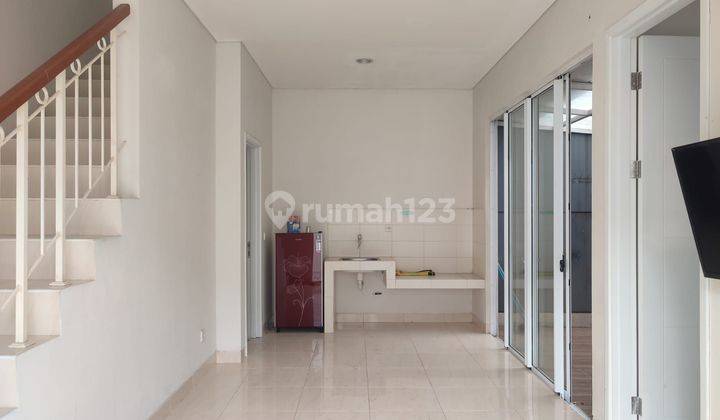 Disewakan Rumah Anila Vanya Park Bsd 3kt Semi Furnished 2