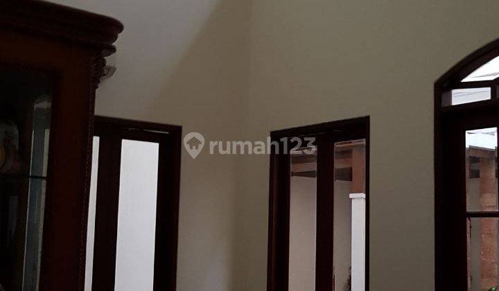 Rumah mewah 2 Lantai di Sunrise Jakarta Barat 1