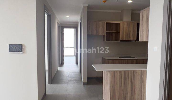 Apartemen Menara Jakarta Kemayoran 3 BR Bagus  2