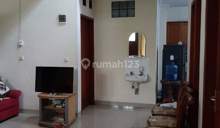 Wow, Rumah Bagus Dan Besar, Sudah Full Furnished. Disewakan Dengan Harga Bersaing. Yuk Disurvey. 2