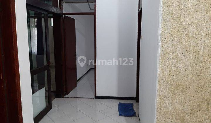 Rumah Besar, Banyak Kamar, Akses mudah. Harga Sewa sangat wajar. Yuk disurvey dulu 1