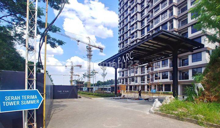 Apartemen The Parc Southcity, Modern, Di Selatan Jakarta 10