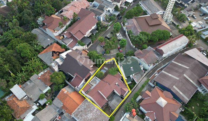 Tanah 656m2 Bonus Rumah 305m2, Strategis Dekat Pondok Indah, Tol Dan Perkantoran Simatupang, Stasiun Mrt. Jl. Adhyaksa, Lebak Bulus, Cilandak.