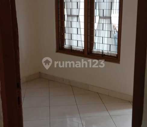 Sewa Rumah di Turangga buah batu bandung 4