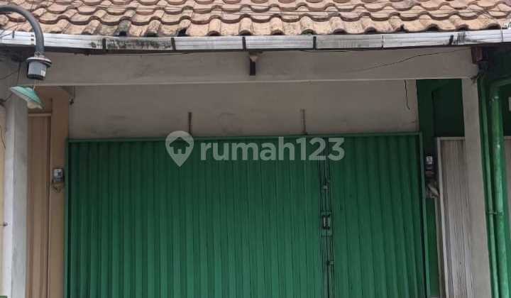 Dijual Ruko 2 Lantai, Strategis, Cocok untuk Usaha Dijual Ruko 2 Lantai, Strategis, Cocok untuk Usaha