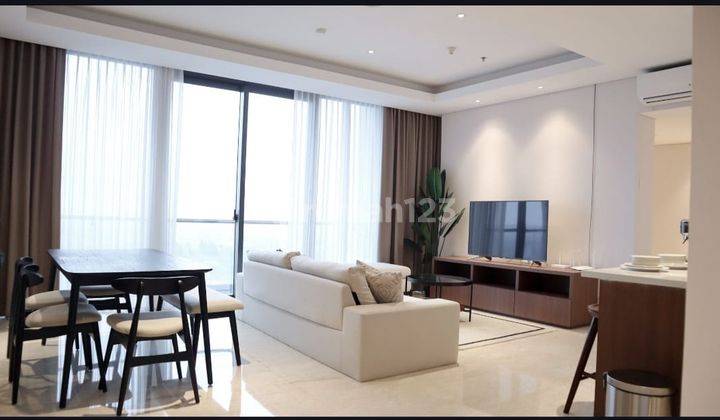 Jual Apartemen Voila Ciputra World 3 BR Lantai 33 Furnished Mewah 1