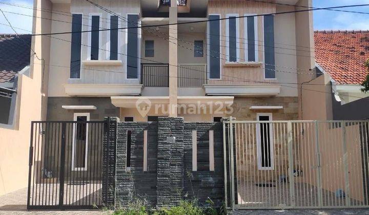 Rumah Baru Penjaringan Rungkut 2 Lantai Dekat Merr dan Kampus UPN 1