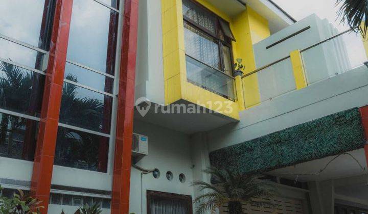 Rumah Ijen Nirwana Residence Malang 2 Lantai Hoek Semi Furnished 2