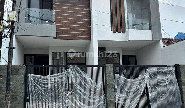 Rumah Baru Klampis Semolo Barat 2 Lt Lokasi Nyaman Banyak Bonus 1