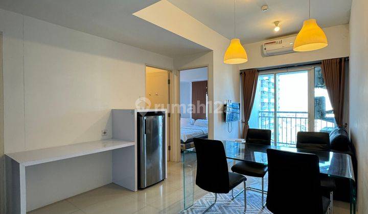 Sewa Apartment Orchard 2 BR Lantai 26 Semu Furnished View Pool 1