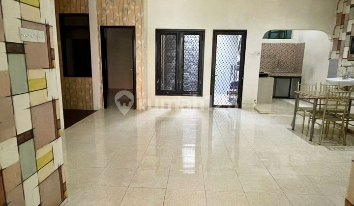 For Sale Koala Regency House 1 Floor Strategic South-Facing Ready to Occupy 2