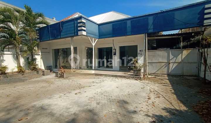 Sewa Rumah Usaha Jalan Kutai Super Strategis Pusat Kota Surabaya
