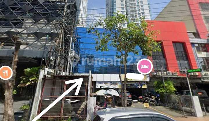 Kayon 3-Story Large Commercial Building for Rent, Former Office in City Center