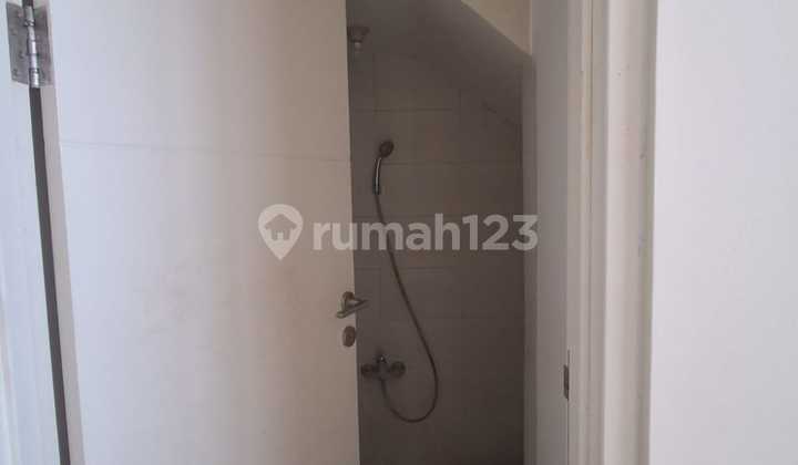 Jual Rumah North West Lake Citraland Utara Ada Canopy Siap Huni 2