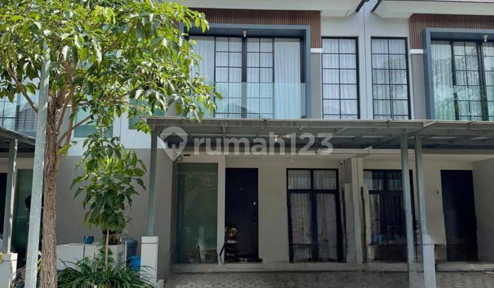 Pakuwon City Grand Island Cluster Suvadiva Semi Furnished House 2