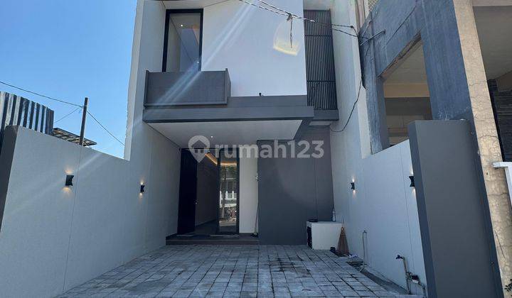 Rumah Baru Dharmahusada 2 Lantai Private Access With Access Card 1