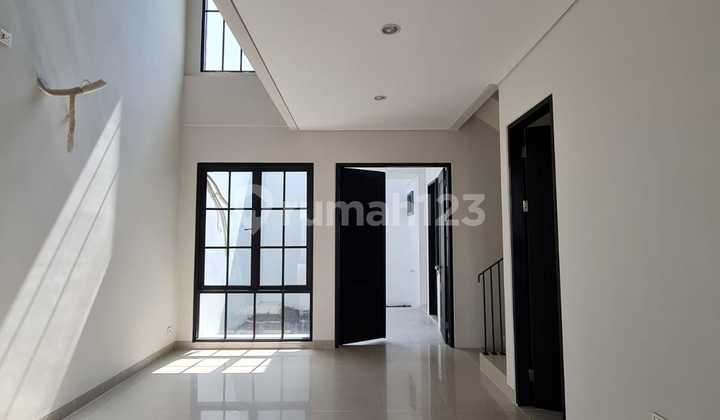 Jual Rumah Baru Gress White House Dian Istana 2 Lt Barang Langka 2