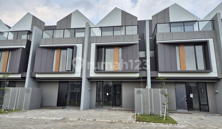 Sewa Rumah Baru Grand Eastern 3 Lantai Ada Attic Room Unfurnished 1