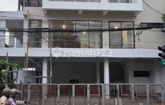 Jual Bangunan Usaha Mewah Raya Mulyosari 3 Lantai Full Granite