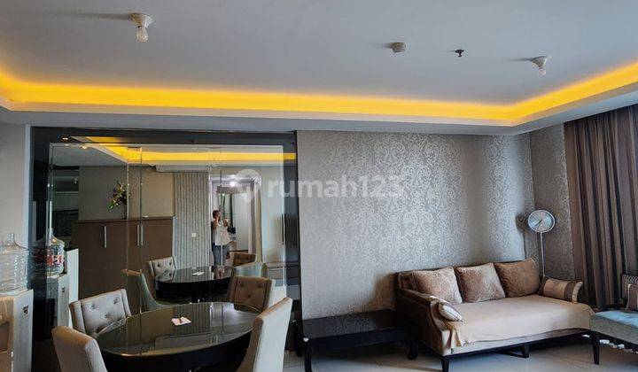 Jual Apartemen Via Ciputra World 2 BR Lantai 17 Full Furnished 1