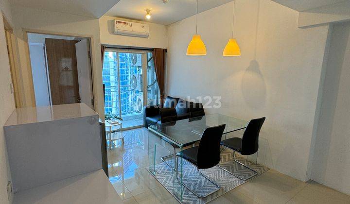 Sewa Apartment Orchard 2 BR Lantai 26 Semu Furnished View Pool 2