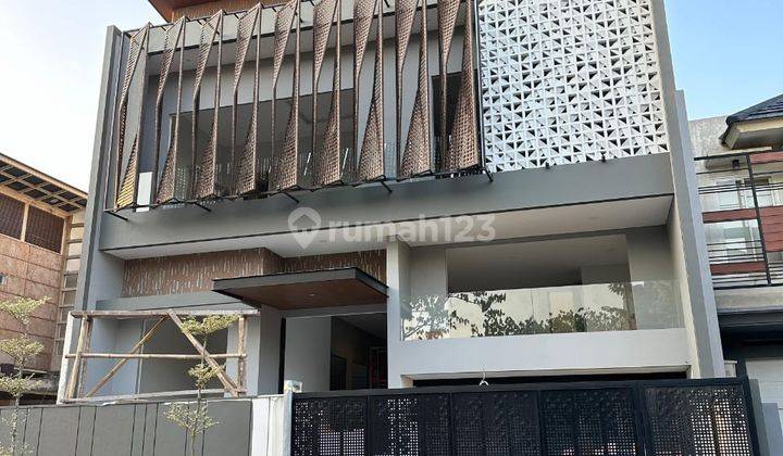 Jual Rumah Baru Citraland 2 Lantai Split Level Hadap Utara HGB 1