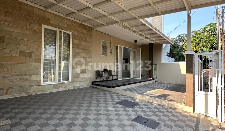 For Sale 2-Story House in Manyar Kertoadi Prime Location Fully Furnished 2