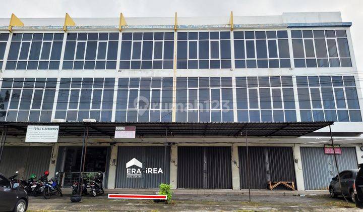di Sewakan Ruko 3 Lantai di Pandaen Lamper di Kota Semarang