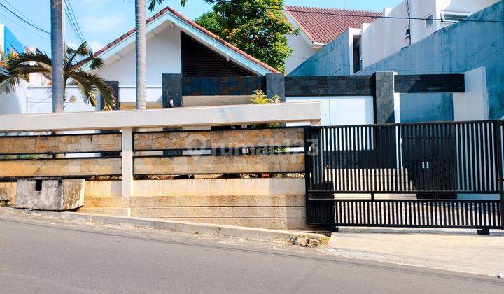 Rumah 1 Lantai di Candisari Lokasi Bebas Banjir