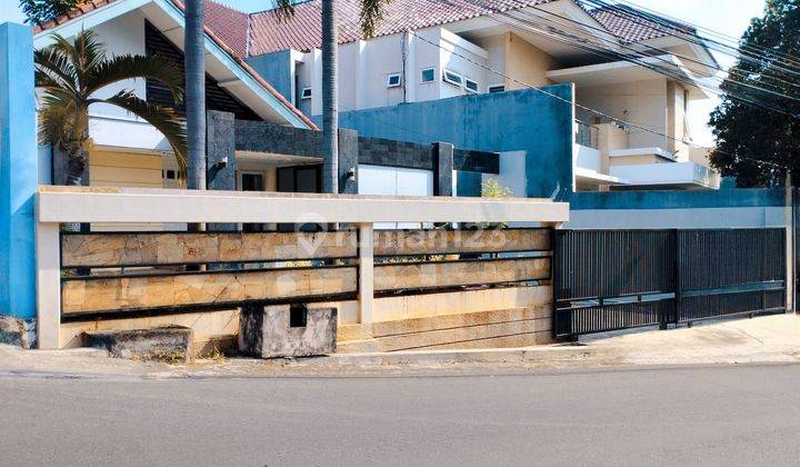 Rumah 1 Lantai di Candisari Lokasi Bebas Banjir