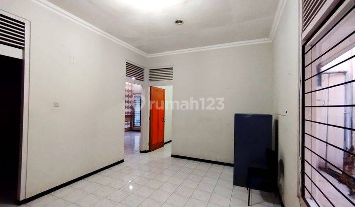 Rumah 1 Lantai di Candisari Lokasi Bebas Banjir