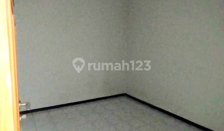 Rumah 1 Lantai di Candisari Lokasi Bebas Banjir
