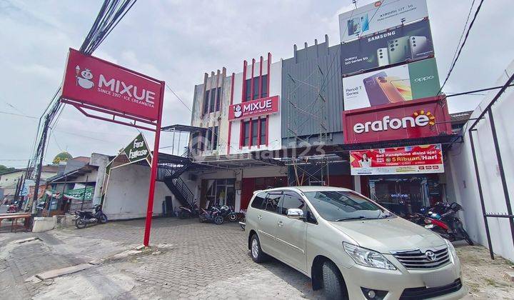 Ruko 3 Lantai di Menoreh Berada di Area Komersil 10