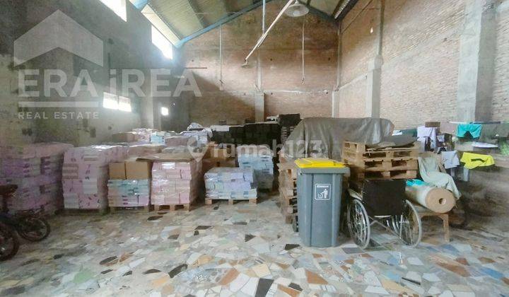Rumah Ruang usaha dan Gudang solo kota area purwosari 6