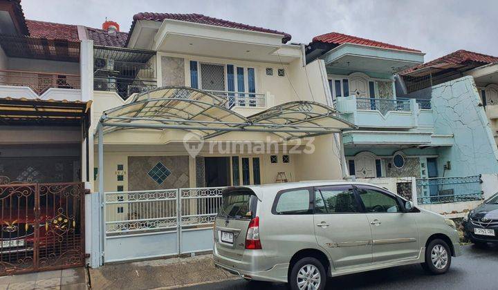 Rumah 2 Lantai Sudah Renovasi Permata Buana 1