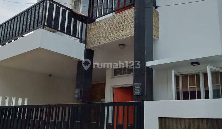 Rumah 2 Lantai Dekat Bintaro 10 Menit Ke Stasiun Sudimara 0784 2